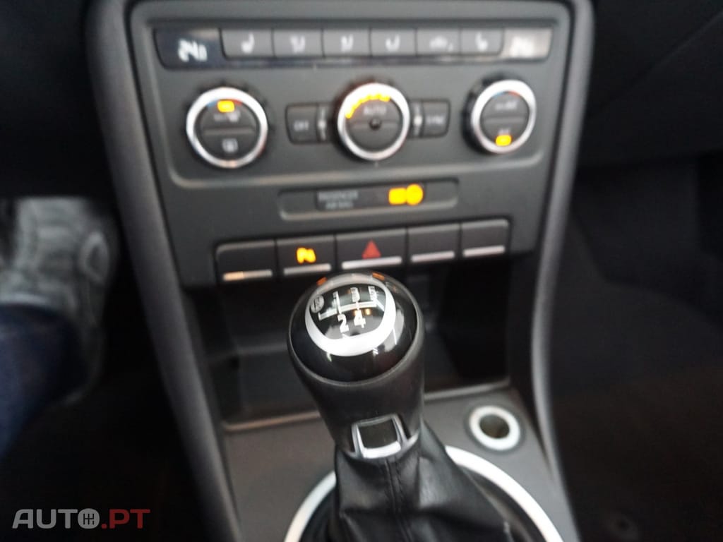 Volkswagen New Beetle Cabriolet 1.6 TDI 50s