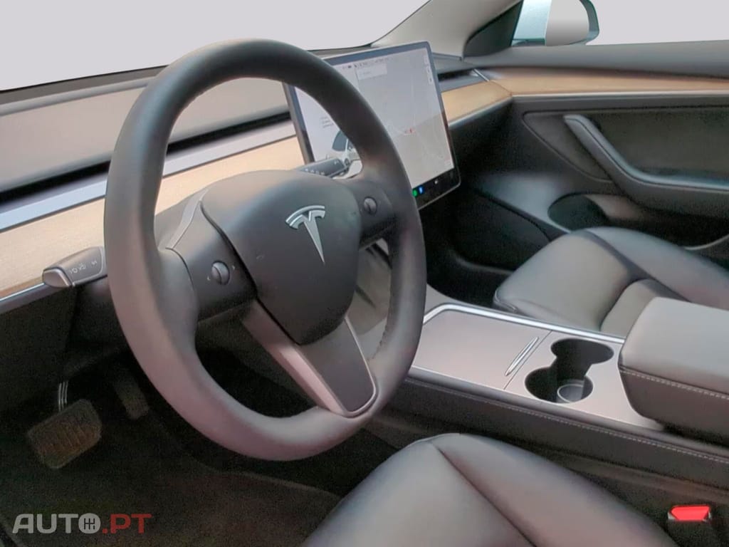 Tesla Model 3 Long Range Dual Motor I.V.A DEDUTIVEL