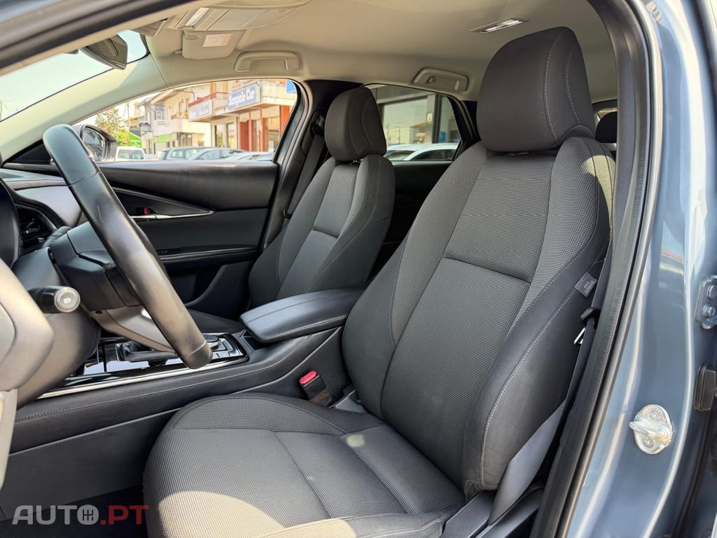 Mazda CX-30 2.0 e-Skyactiv-G Exclusive-line Desi