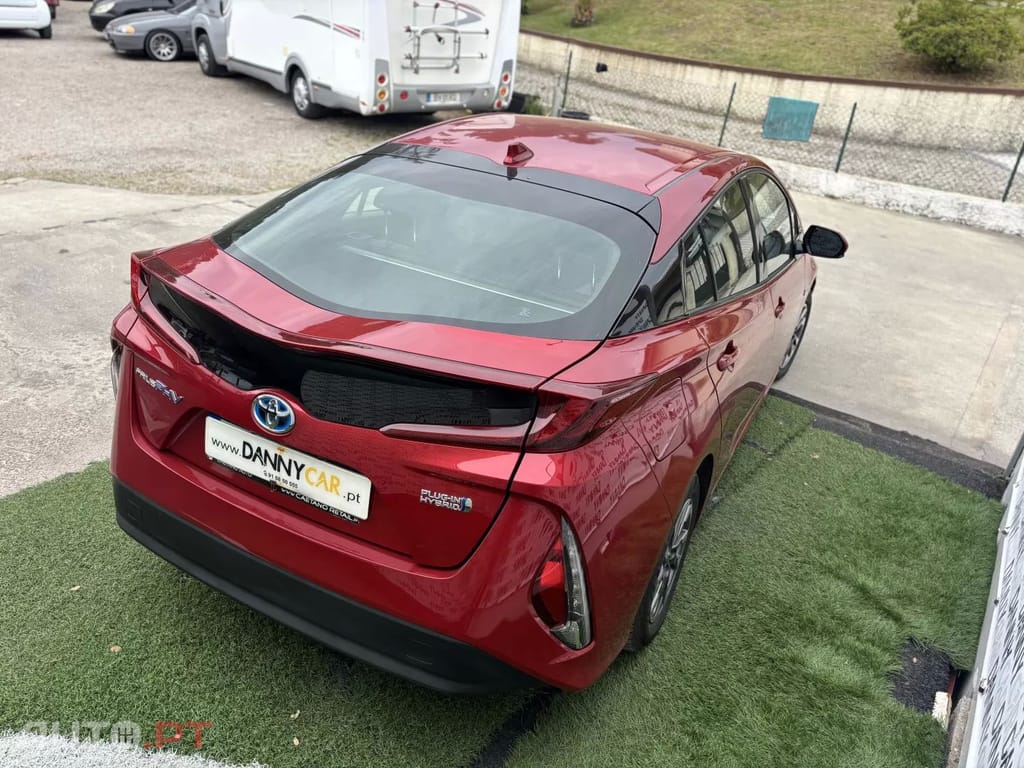 Toyota Prius 1.8 Premium