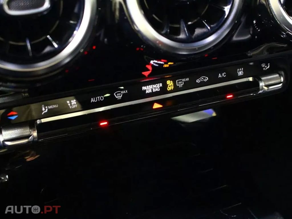 Mercedes-Benz A 250 e Progressive