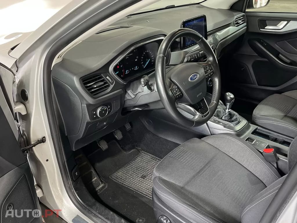 Ford Focus 1.0 EcoBoost Active X