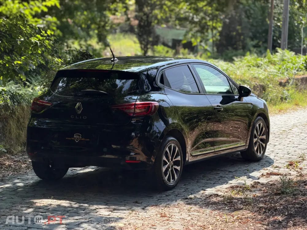 Renault Clio 1.0 TCe Intens Bi-Fuel