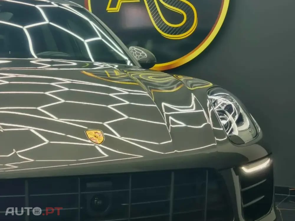 Porsche Macan PDK