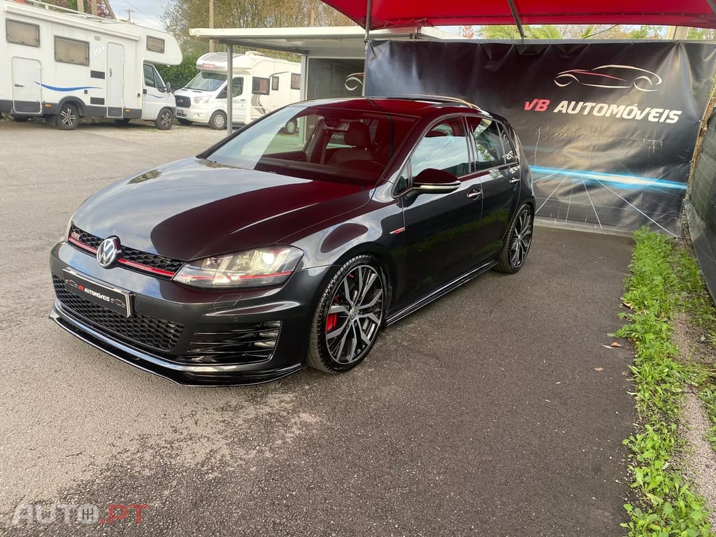 Volkswagen Golf 2.0 TSi GTi DSG Performance