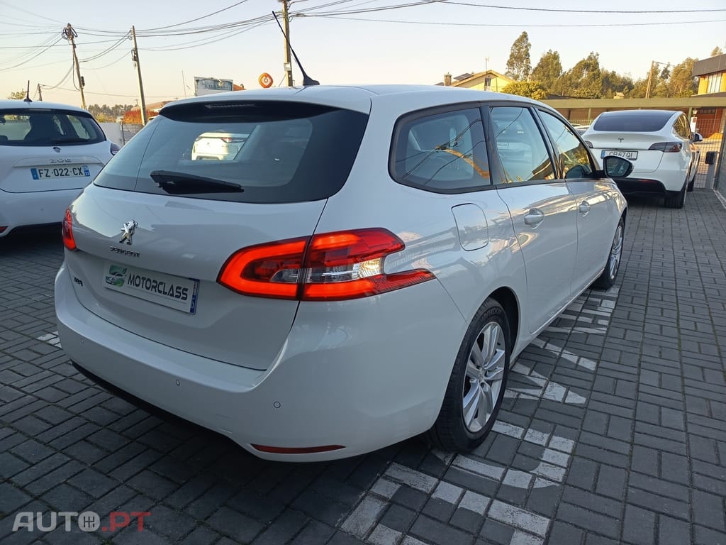 Peugeot 308 SW 1.2 PureTech Style