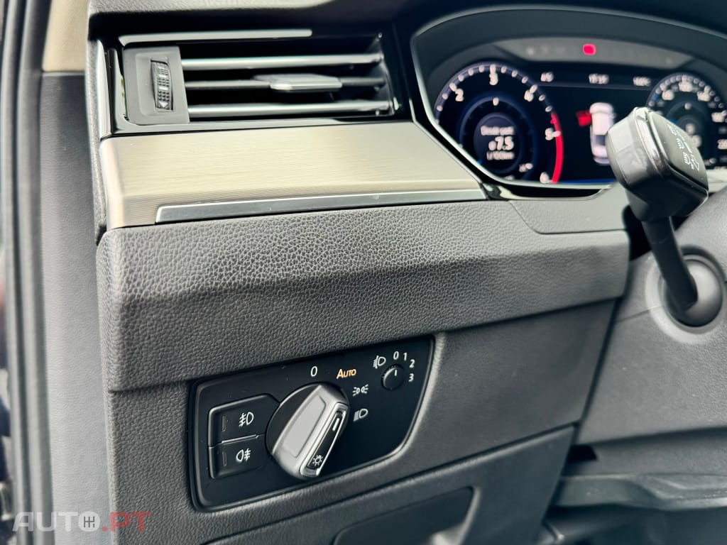 Volkswagen Passat 2.0 TDI R-Line DSG
