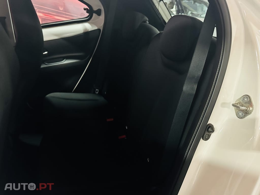 Toyota Aygo X 1.0 Play