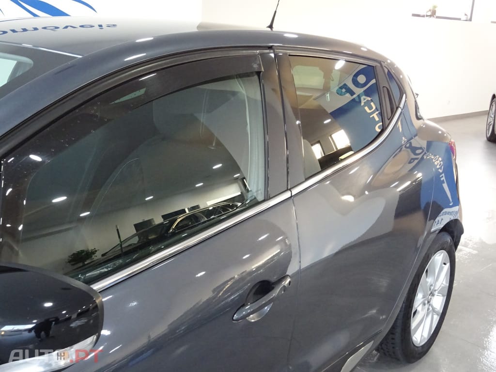 Renault Clio 1.5 dCi Limited