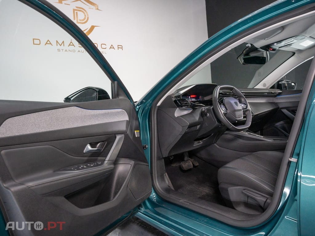 Peugeot 308 SW 1.2 PureTech Allure EAT8