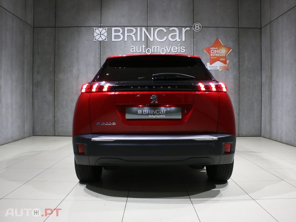 Peugeot E-2008 50 kWh Allure