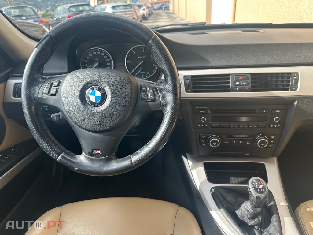 BMW 318 d Pack M