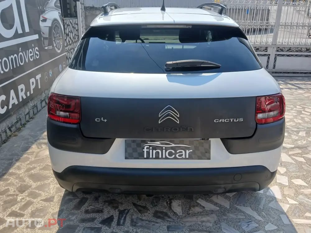Citroen C4 Cactus Pure Tech e-THP 110 Stop&Start Shine