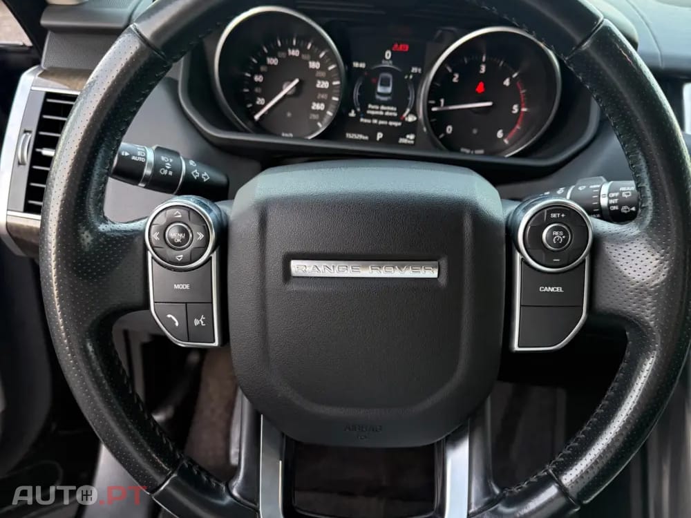 Land Rover Range Rover Sport HSE