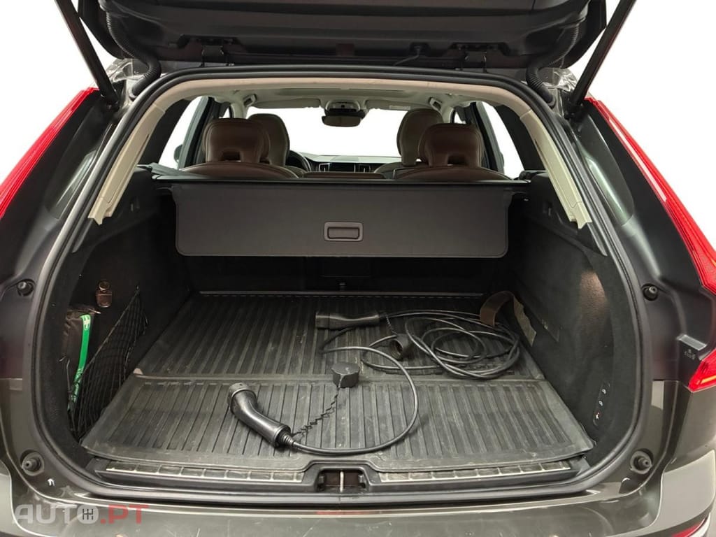 Volvo XC60 2.0 T8 PHEV Geartronic Inscription Luxe