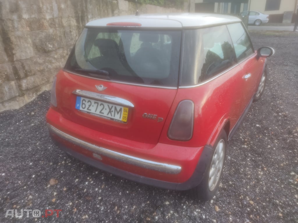 MINI One 1.4 Diesel motor toyota