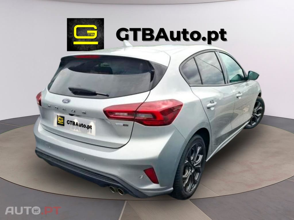Ford Focus 1.0 EcoBoost Mild-Hybrid ST-Line I.V.A DEDUTIVEL