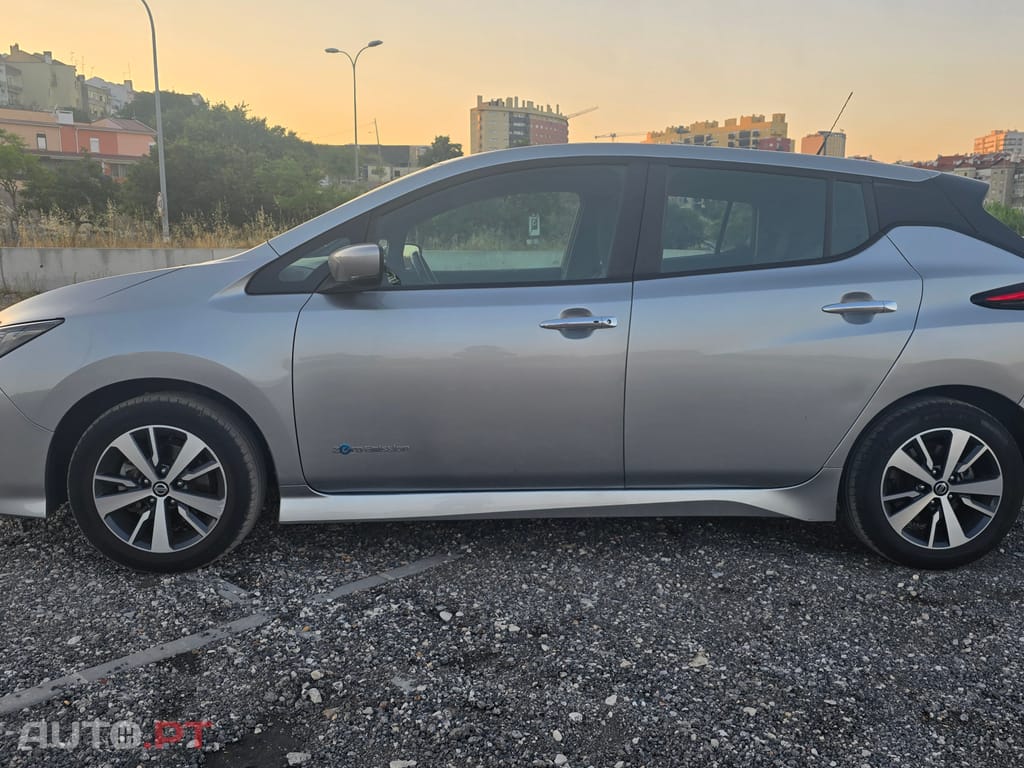 Nissan Leaf N-Connecta