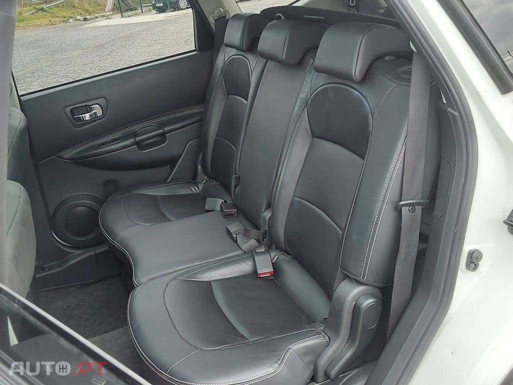 Nissan Qashqai +2 1.6 dCi Tekna Premium 18 360 S&S