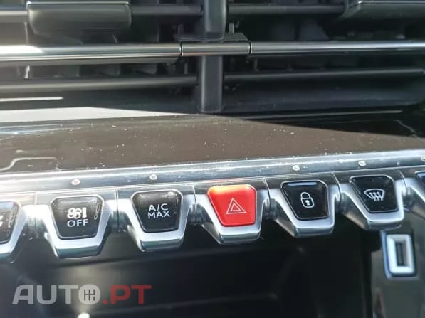 Peugeot E-208 50 KWh Active Pack