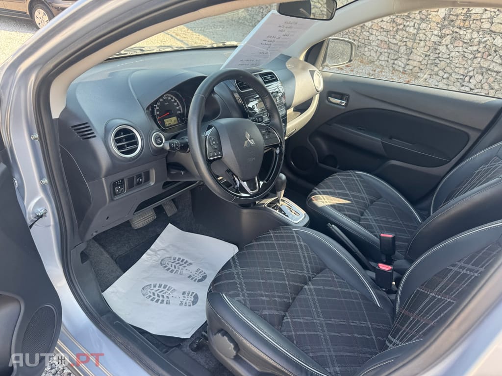 Mitsubishi Space Star 1.2 Intense CVT