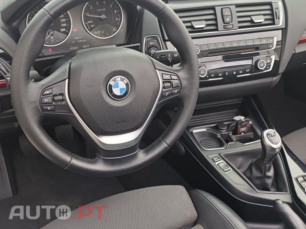 BMW 218 i Cabrio Line Sport