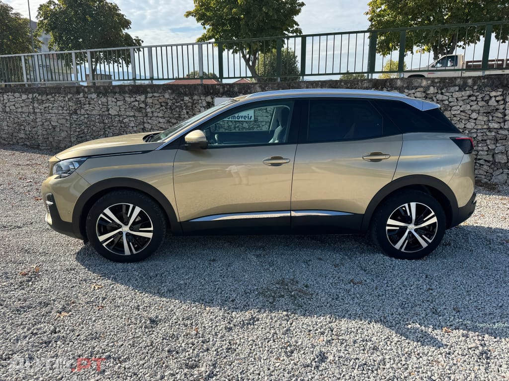 Peugeot 3008 1.2 PureTech Allure