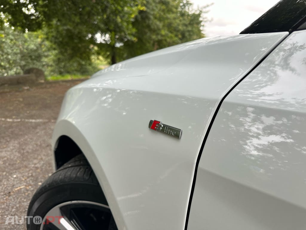 Audi A1 30 TFSI S line S tronic