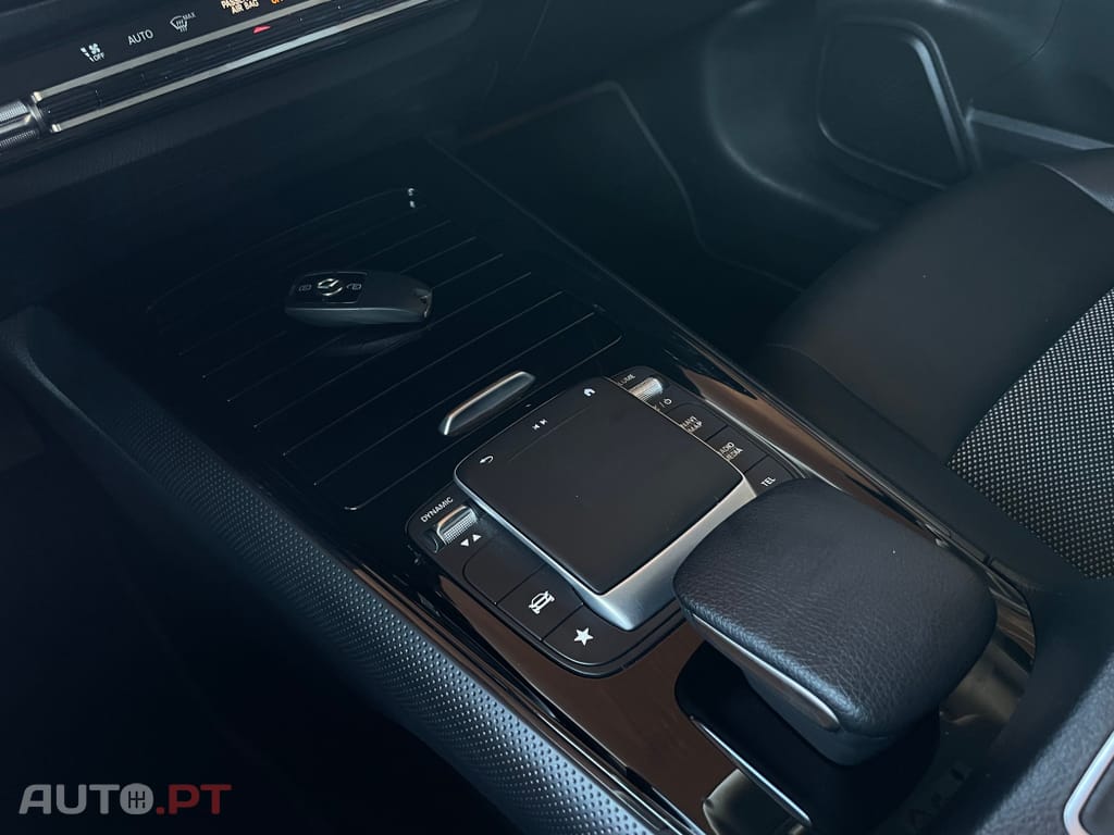 Mercedes-Benz GLA 180 d Progressive