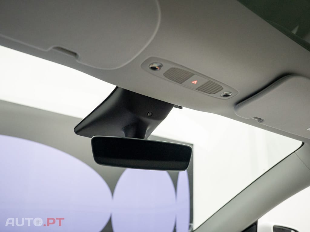 Tesla Model Y Long Range Tração Integral