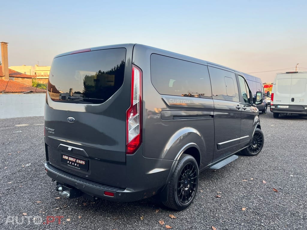 Ford Tourneo 2.0 TDCi Titanium Aut.
