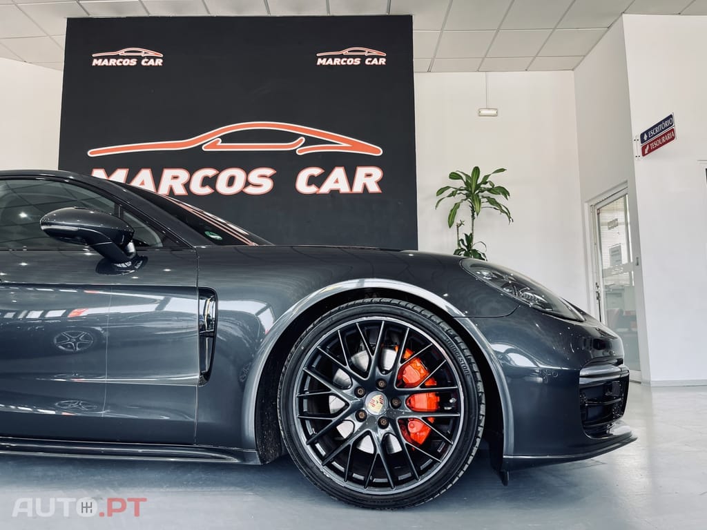 Porsche Panamera 4S Diesel