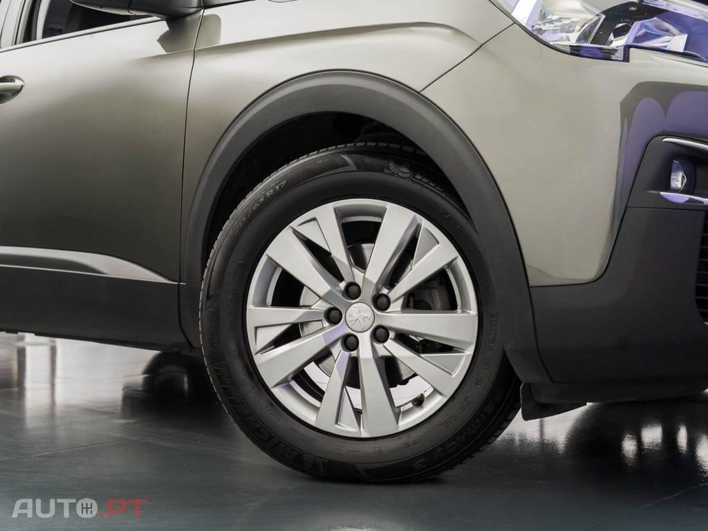 Peugeot 3008 1.5 BlueHDi Active