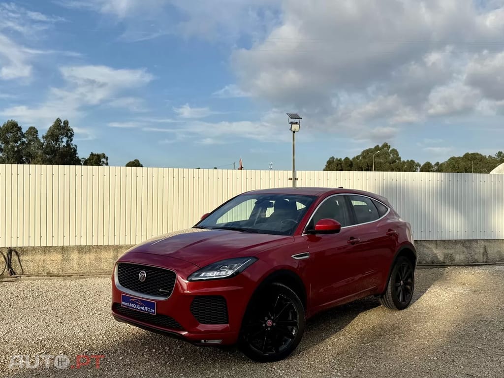 Jaguar E-Pace D150 AWD R-Dynamic