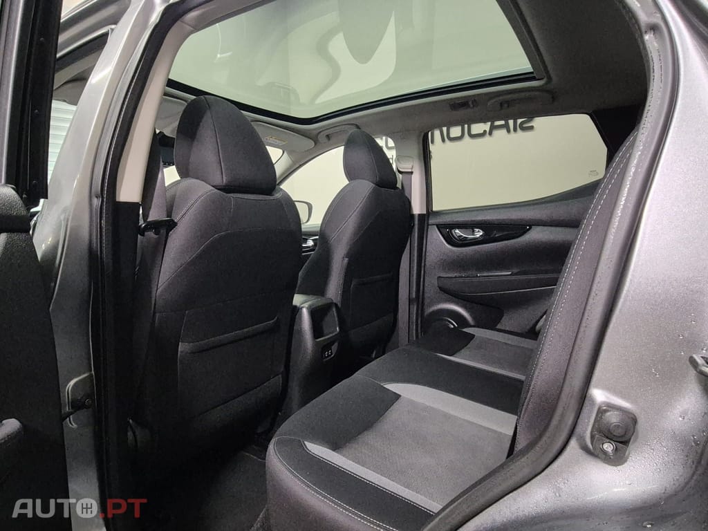 Nissan Qashqai 1.5 dci N-Connecta 360º GPS