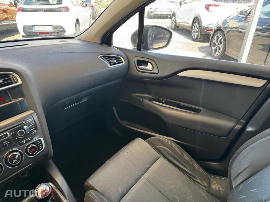Citroen C4 1.6 e-HDi Exclusive