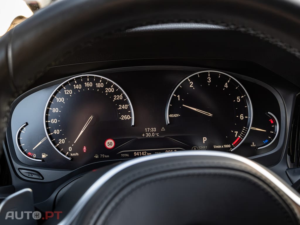 BMW 320 i Pack M Auto