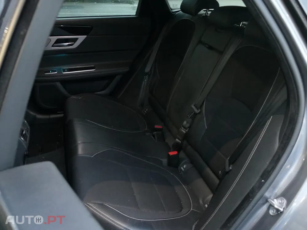 Jaguar XF 2.0 D R-Sport Aut.