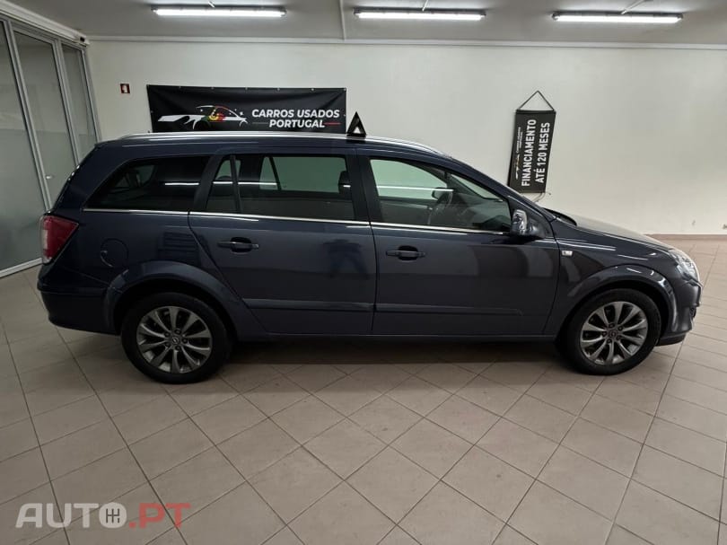 Opel Astra Caravan 1.7 CDTi Cosmo ecoFLEX