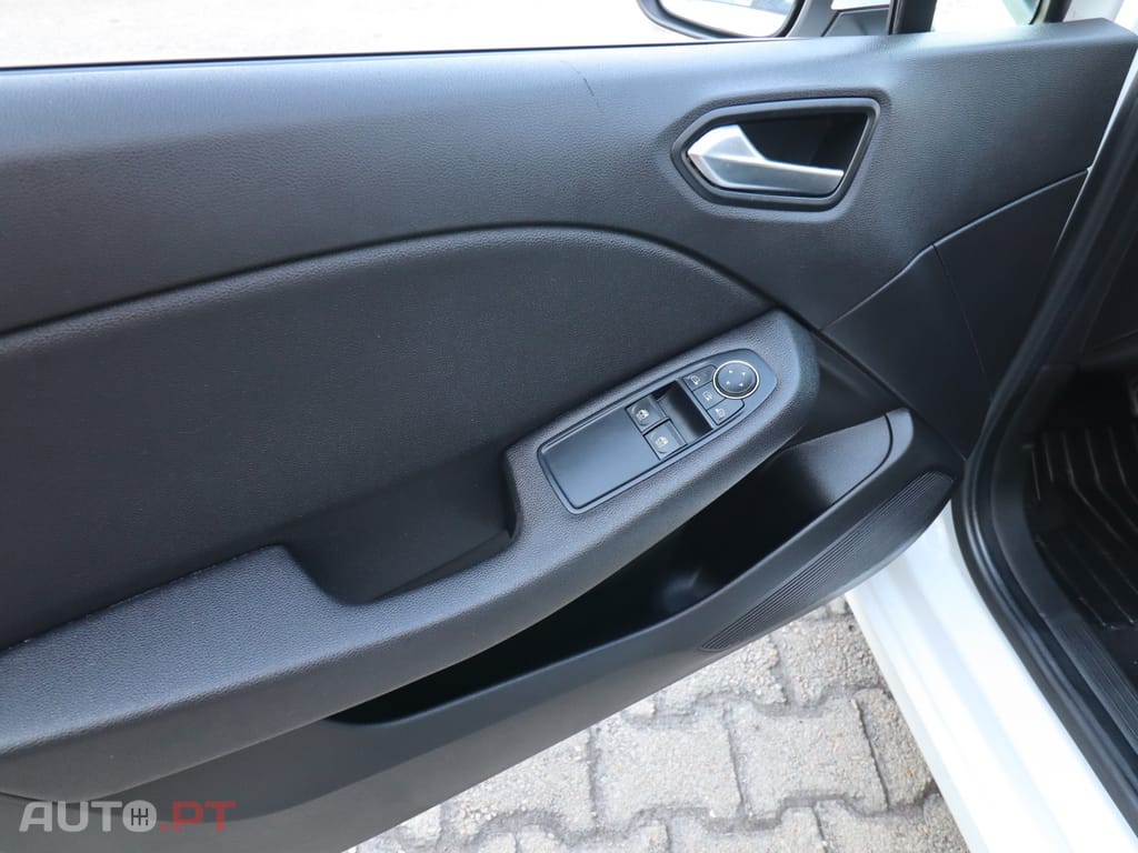 Renault Clio SCe 75 EXPERIENCE
