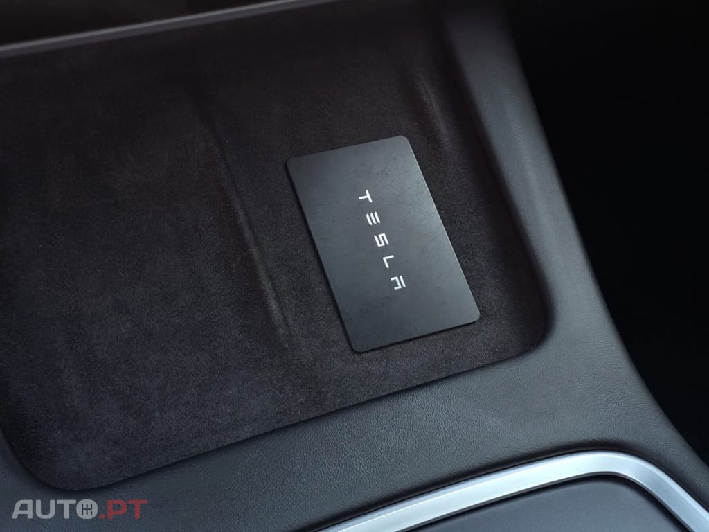 Tesla Model 3 Standard RWD Plus