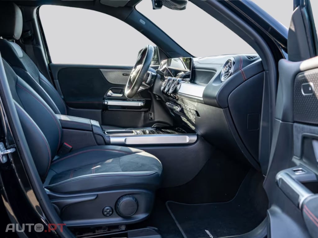 Mercedes-Benz EQB I.V.A DEDUTIVEL 300 4M AMG-Sport 