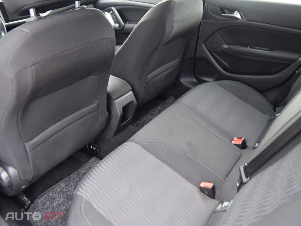 Peugeot 308 1.6 Hdi Style