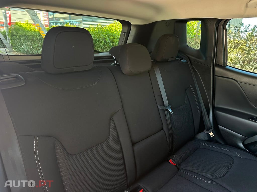 Jeep Renegade 1.6 MJD Limited DCT