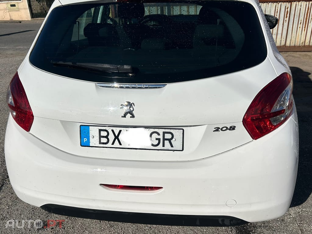 Peugeot 208 Vti