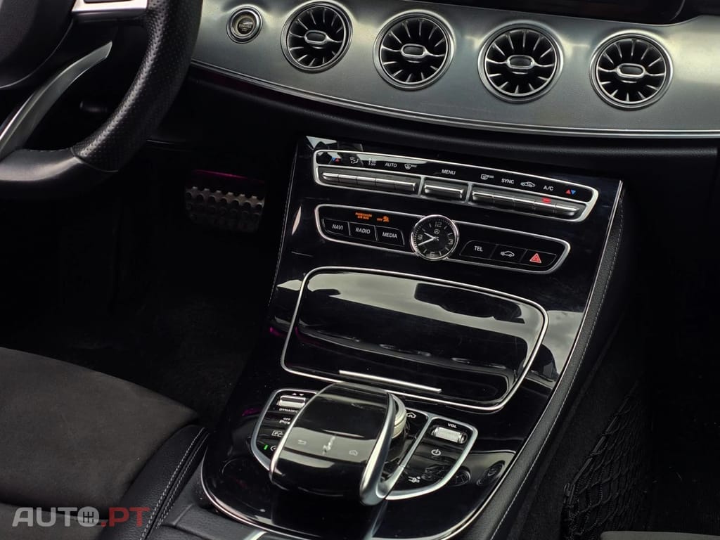 Mercedes-Benz E 220 d AMG Line