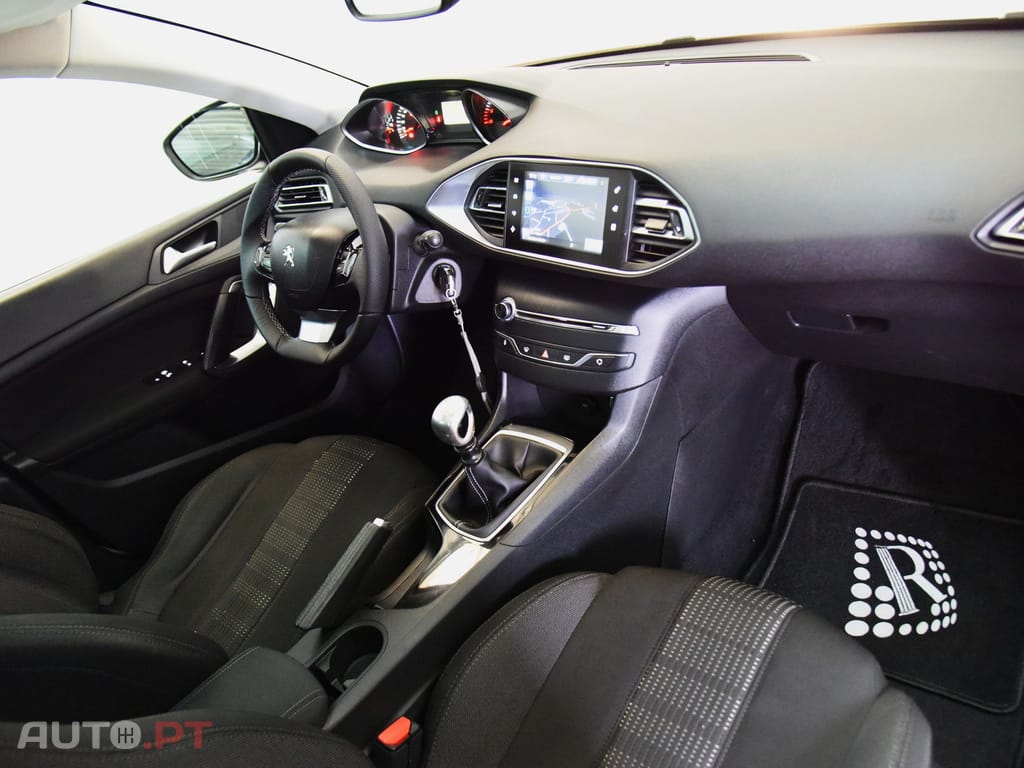 Peugeot 308 SW 1.6 BlueHDi Allure