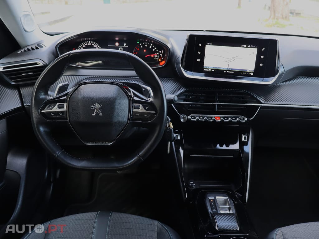 Peugeot 2008 1.5 BlueHDi Allure Pack EAT8