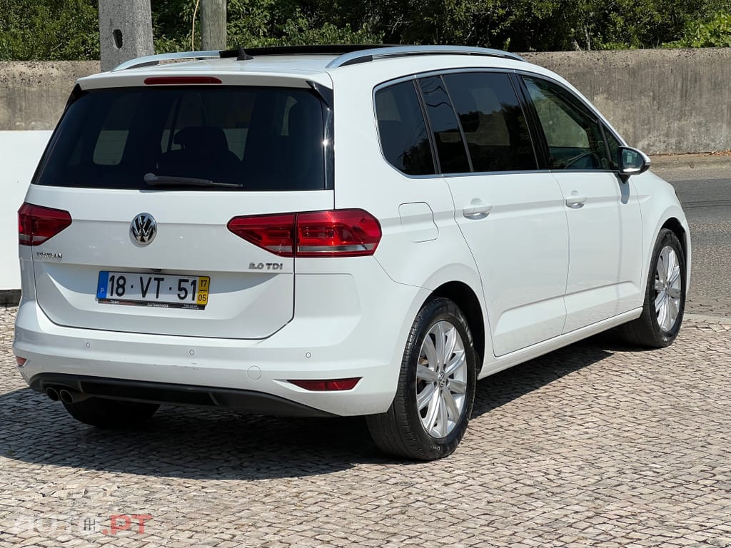 Volkswagen Touran 2.0 TDI Highline DSG