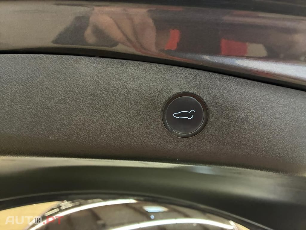 Tesla Model 3 Long-Range Dual Motor AWD